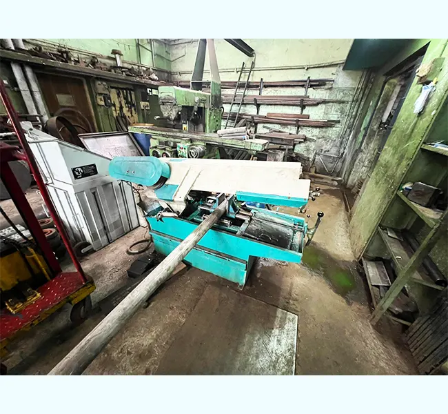 gear-manufacturer-precision-engineering-gear-solutions-worm-worm-shaft-spiral-bevel-spur-gear-helical-gear-roller-cnc-machining-vmc-machining-metal-sheet-work-machine-fabrication-food-industry-gears-paper-industry-gears-beverage-industry-g--1724402050